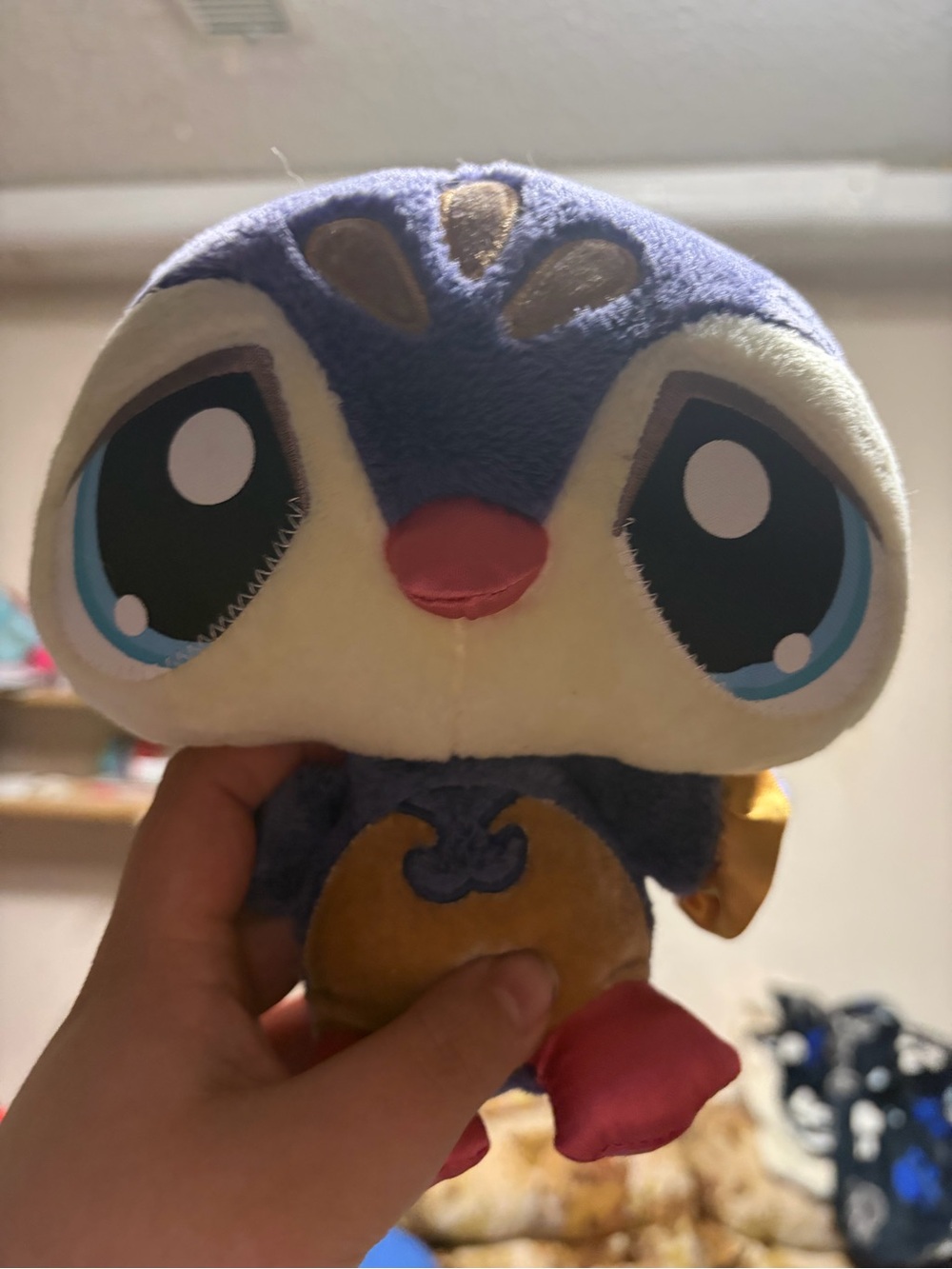 Littlest petshop plush penguin